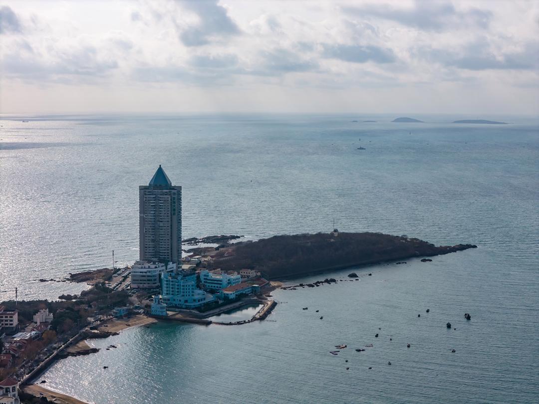 没去秦皇岛之前，我对它的印象就俩字：北戴河。去了之后发现，格局小了。秦皇岛这地方