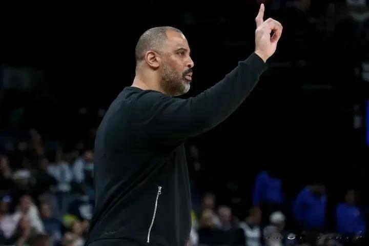 乌度卡压力山大！ESPN记者BenGolliver将乌度卡列为新赛季赢球压