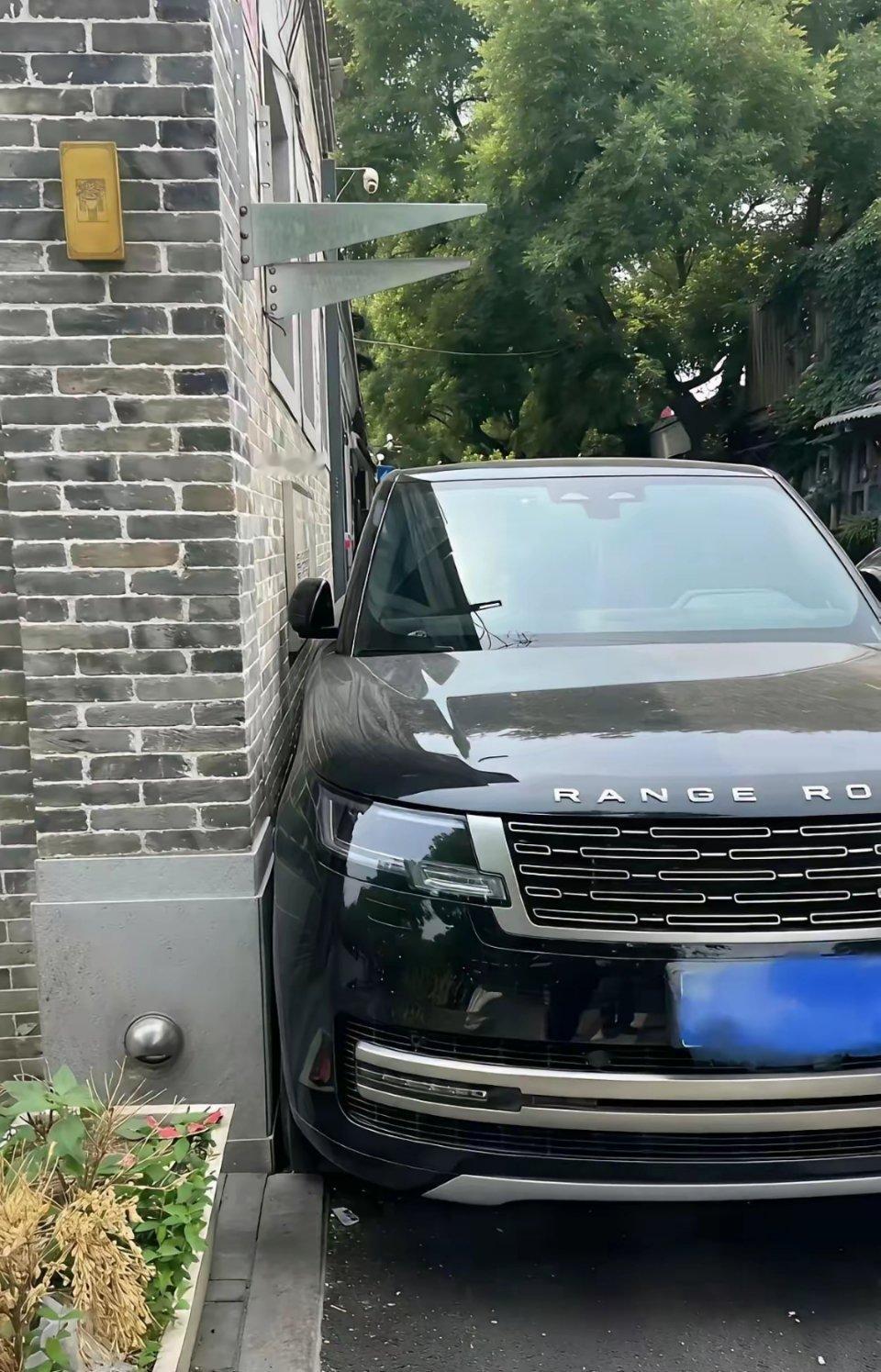 这就是北京胡同，人均停车水准吗？