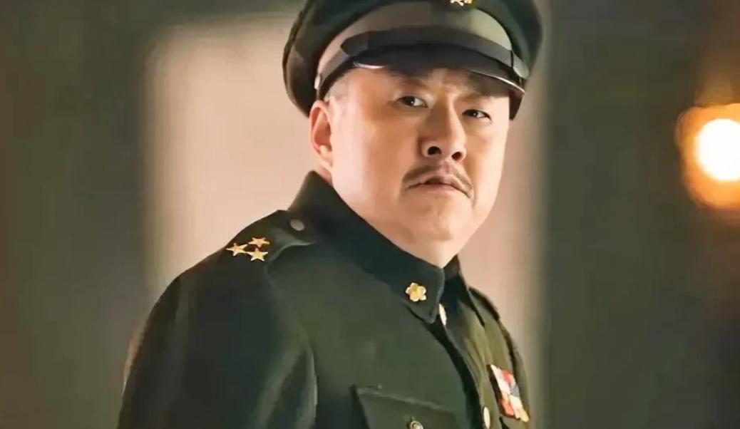 1948年10月的南京官邸，蒋介石指着卫立煌怒吼：“你敢抗命？”卫立煌挺直腰杆：