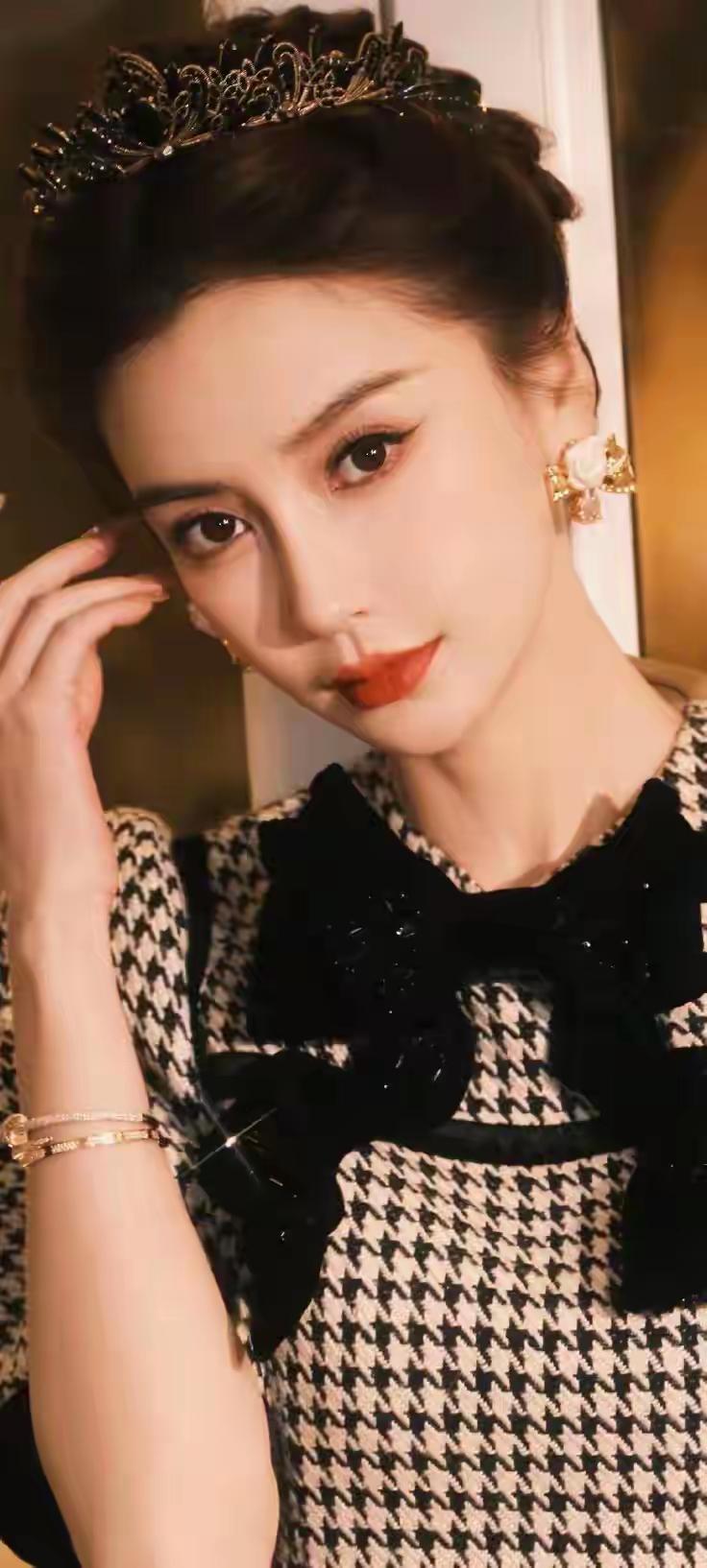 杨颖汽车时代观察