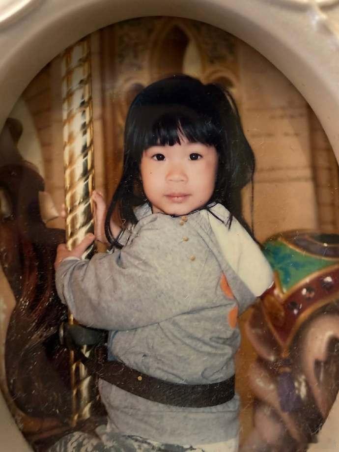 #小S二女儿晒父母庆生照##小S二女儿晒日常照#​​​​Lily晒出小S许雅钧一起庆生的日常，S家基
