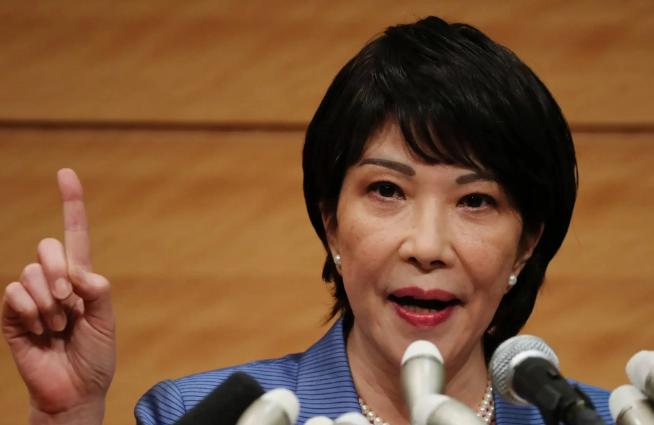 中国的预判简直神了：高市早苗就是秋后的蚂蚱，蹦跶不了几天！几天前还在叫嚣“核武