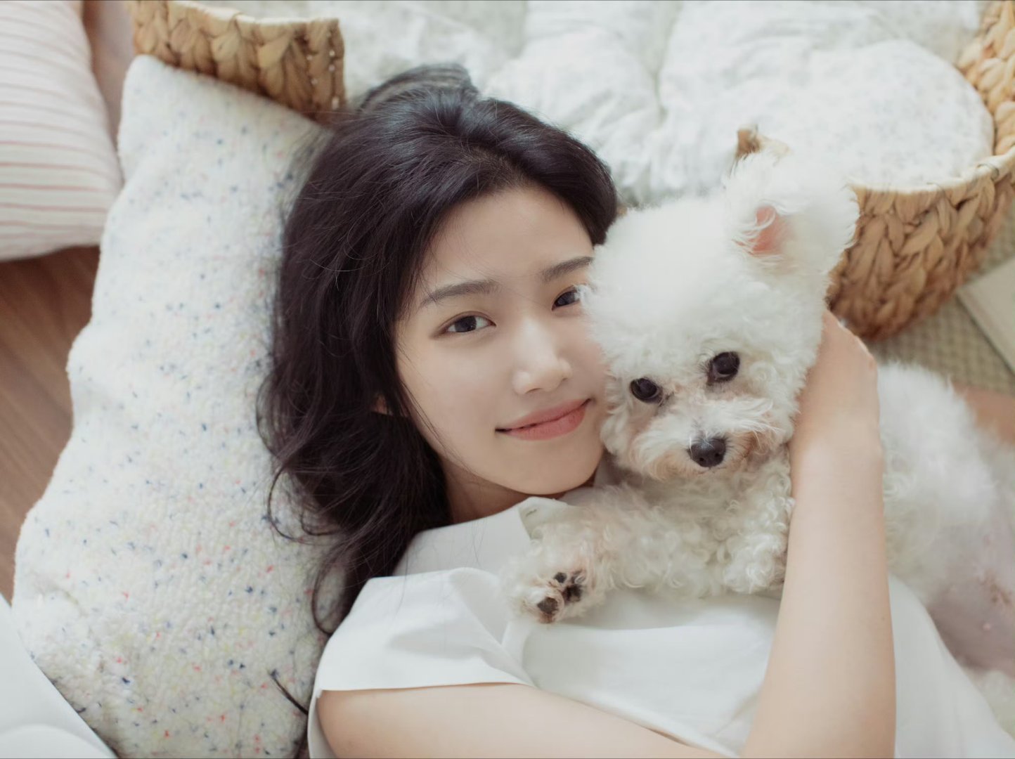 橘子早安趴看见了两只可爱小狗🥰卢昱晓