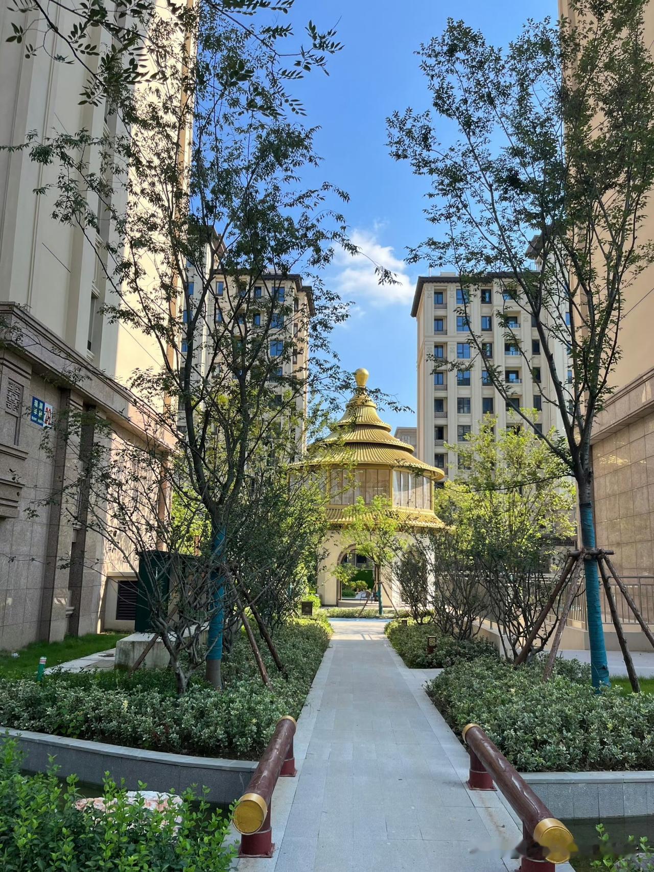 我买的房，成了最失败的“投资”去年掏空六个钱包上车，现在挂中介三个月，连个看