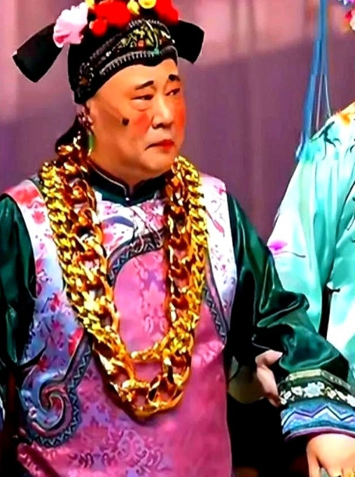 有个事我一直不敢说我有种强烈的预感，郭德纲的德云社可能在走下坡路了你