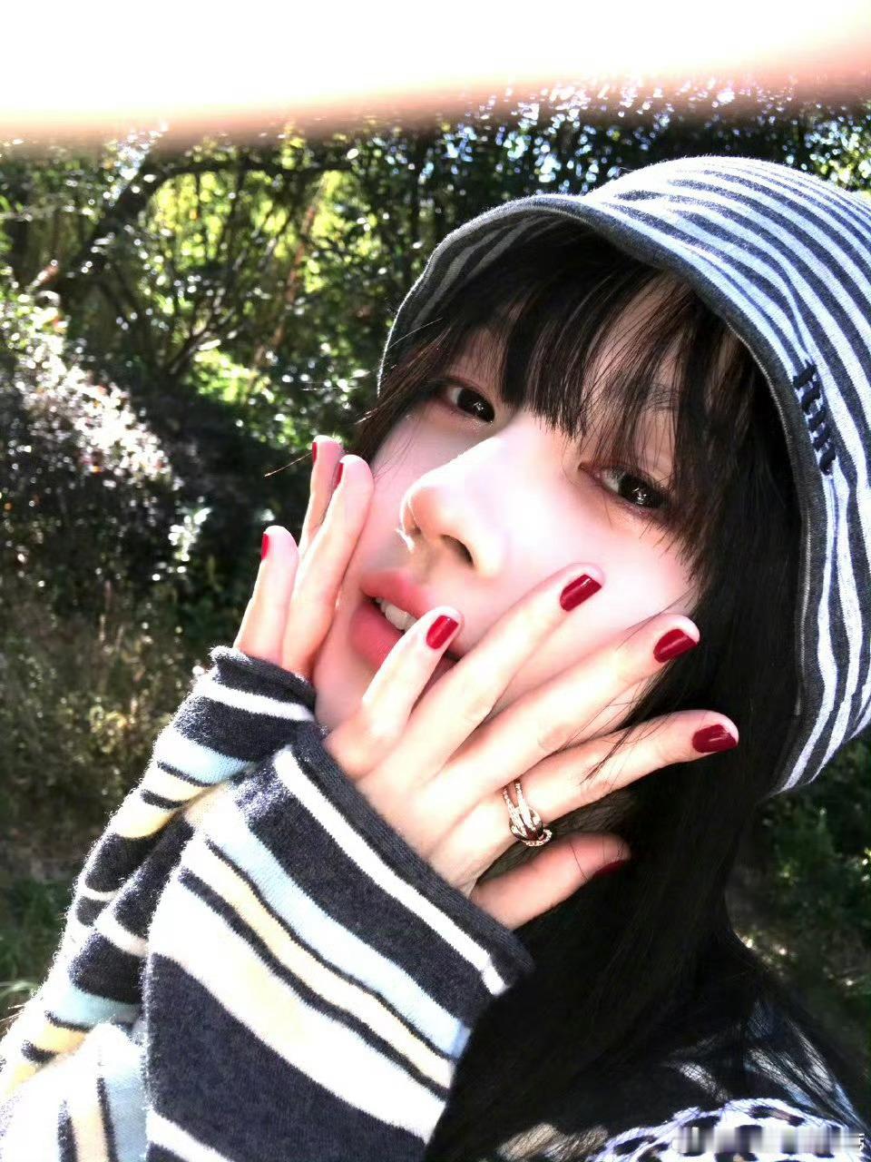 鞠婧祎反超时代少年团小鞠一人v8简直不要太牛！非粉也支持！姐姐太美哈哈哈哈