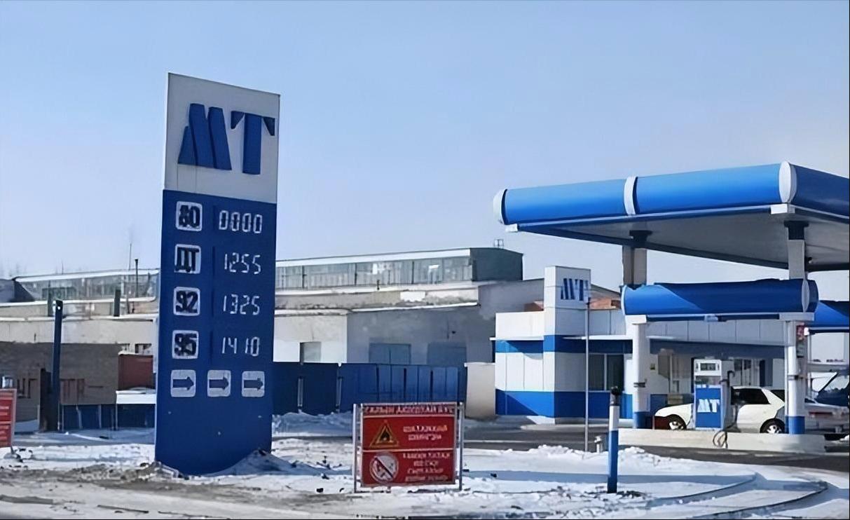 俄罗斯停售汽油，为啥放着到手外汇不赚？俄罗斯3月底敲定四个月的汽油出口禁令，