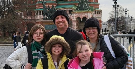 图文：俄罗斯正诱使外国男性与俄罗斯国防部签订合同以换取永久居留权。俄罗斯正从