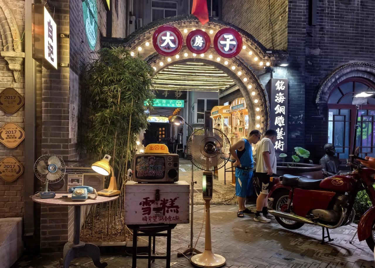 【逛保定西大街，邂逅千年古城的心跳】来保定，一定要来西大街感受下历史的厚重与现代