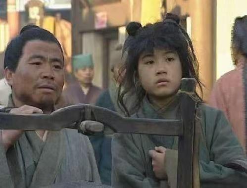 重温《水浒传》，对郓哥这个角色的看法变了。之前觉得他是导致武大郎悲剧的罪魁祸首，