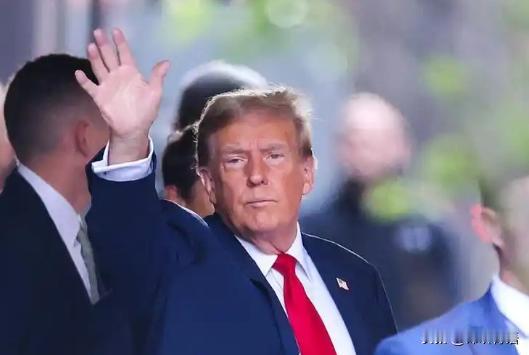 美媒终于回过味来了：中国这哪是买石油，分明是在给俄罗斯进行“大换血”。之所以这么