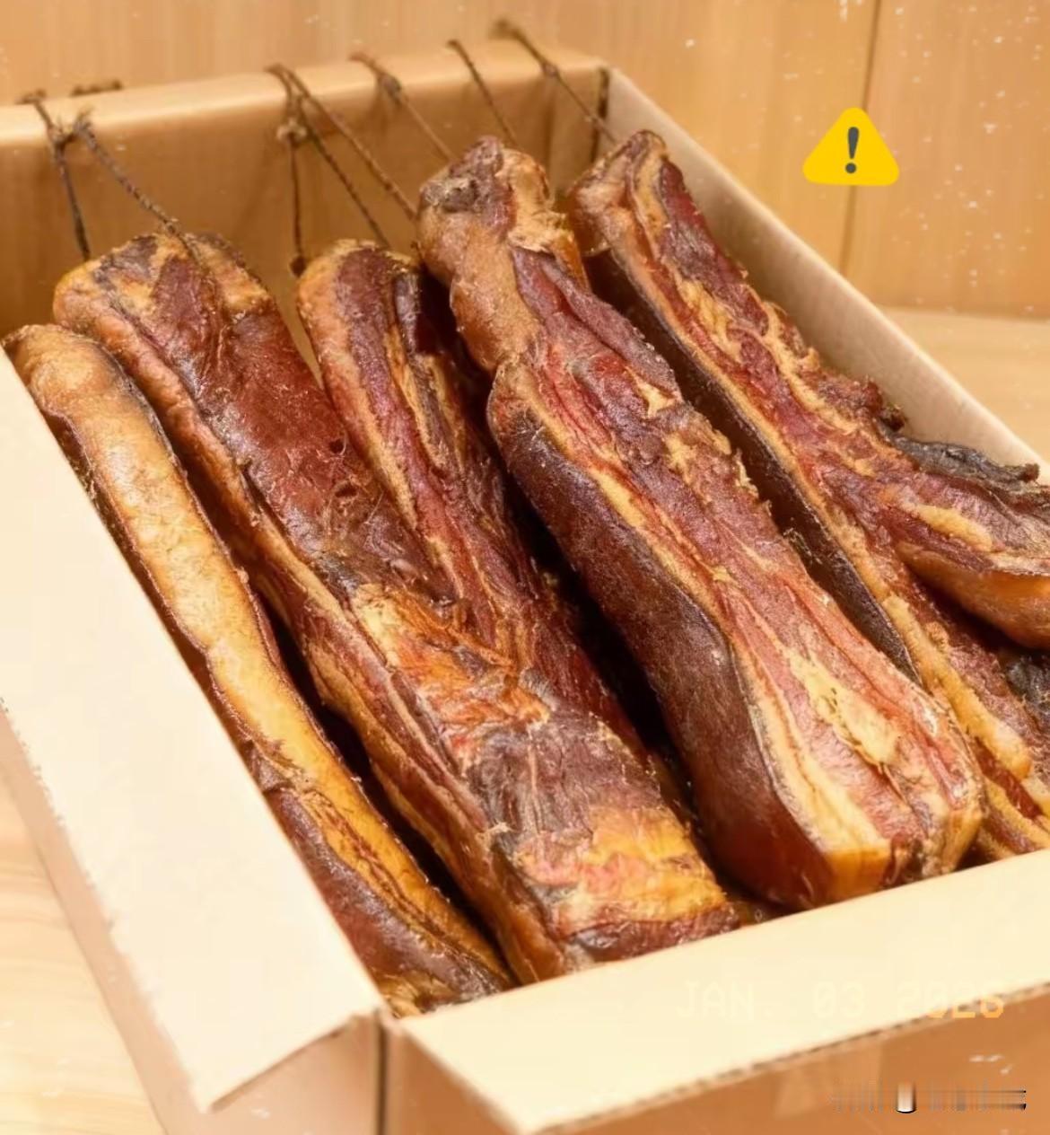 老公单位发了满满一箱腊肉，我满心欢喜准备做腊肉炒笋解解馋，婆婆却一盆冷水浇下