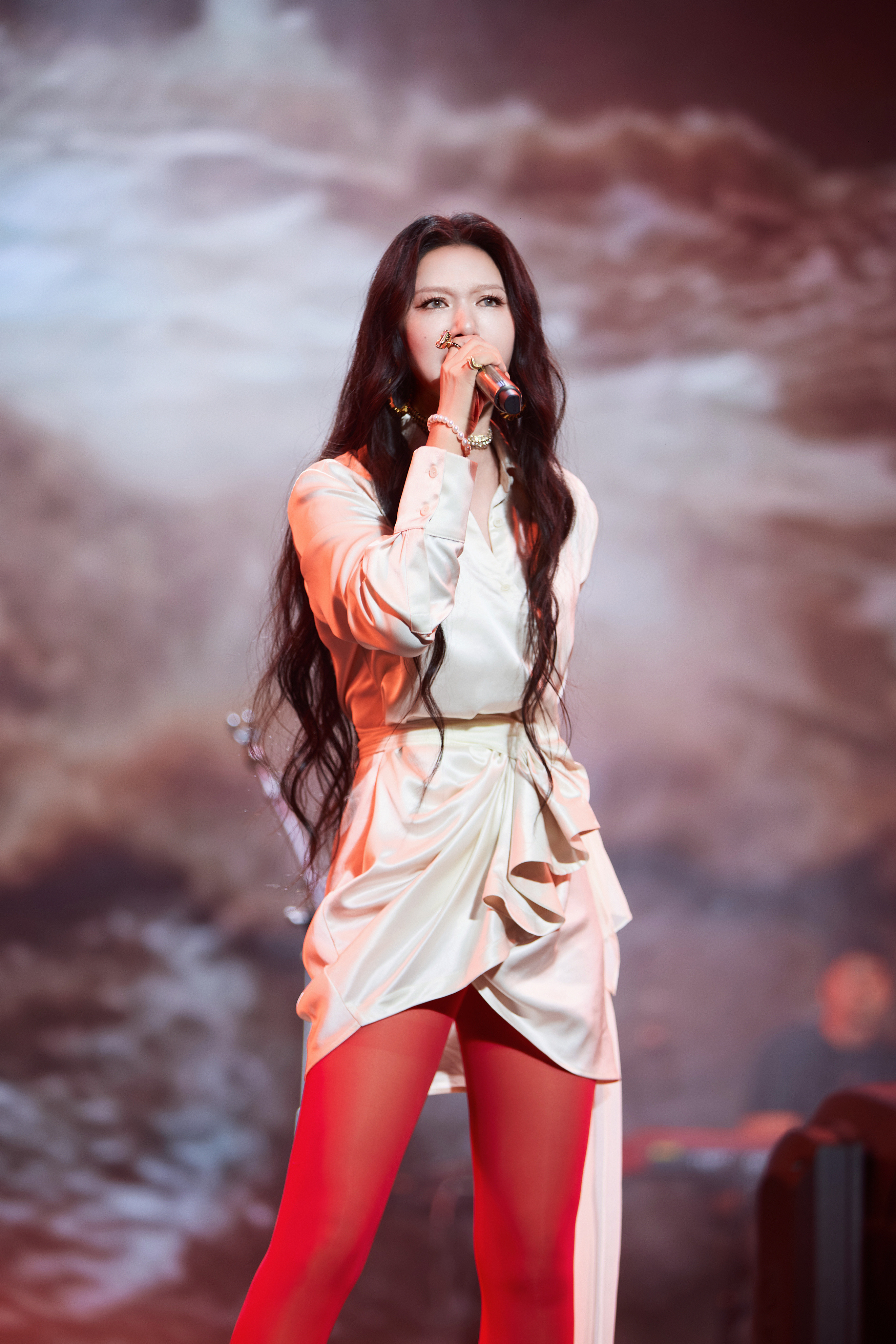 谭维维演出红丝❤️​​​