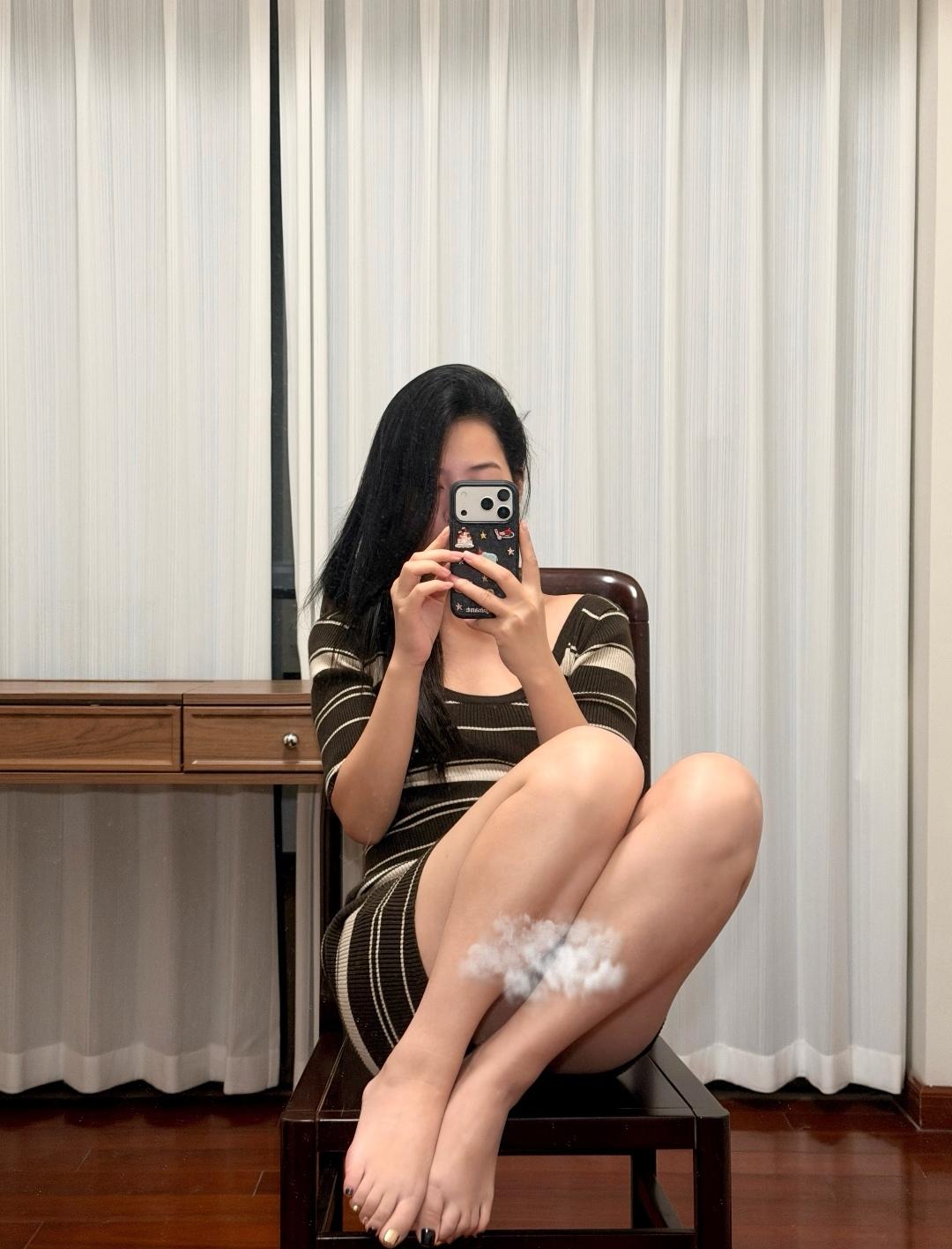 居家随意坐姿，看的喜欢吗？