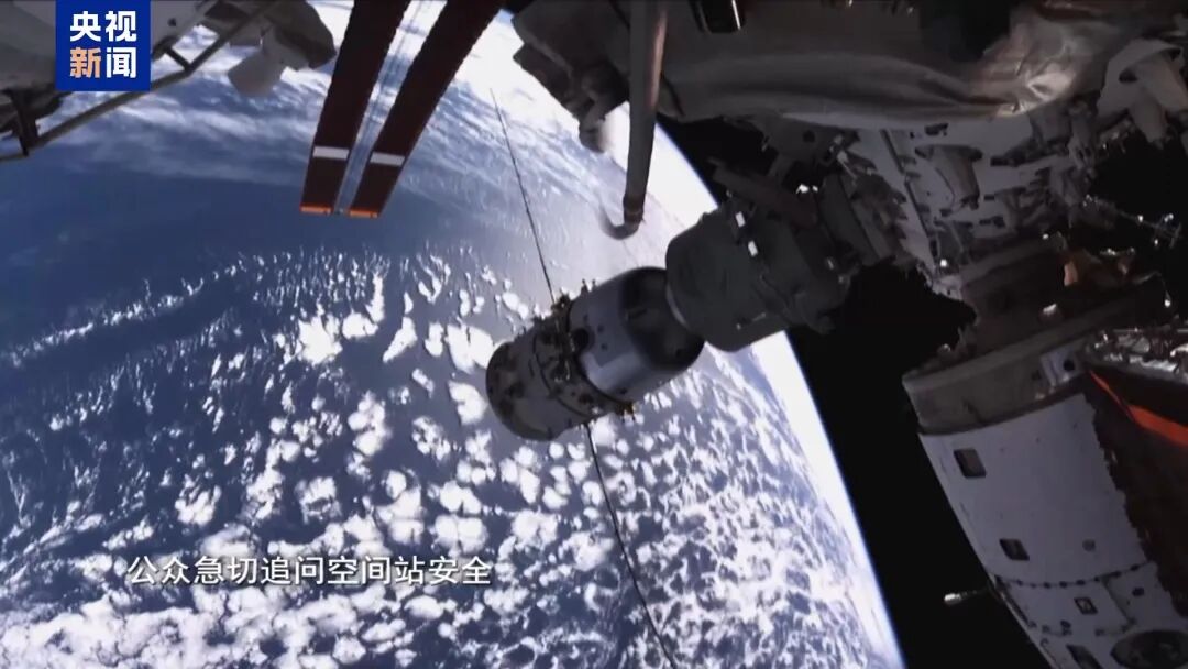 “玻璃发生撞击, 已经裂透了”, 人命关天! 央视首度披露: 我国载人航天首次应急发射都经历了什么?