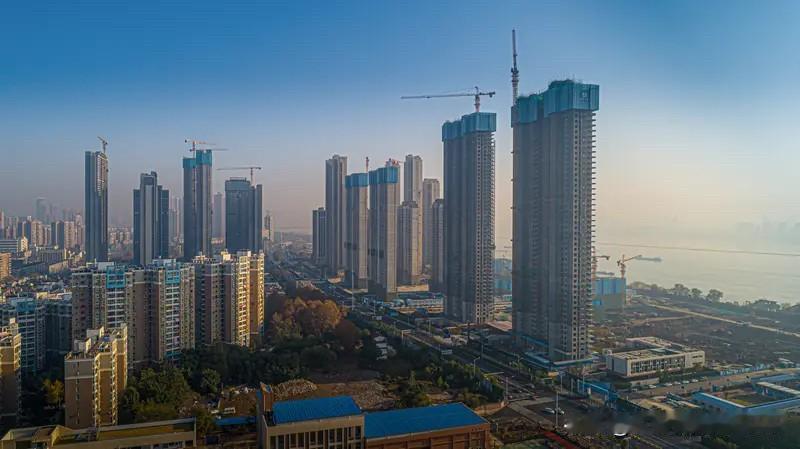武汉楼市还是要加把劲。从2026年1月5日到2026年6月10日之间。武汉楼