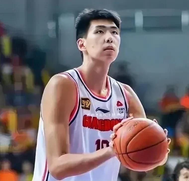 不是辽宁队也不是浙江稠州，经纪人董昊透露出徐昕下家，如果转会成功，将迎来绝佳机会