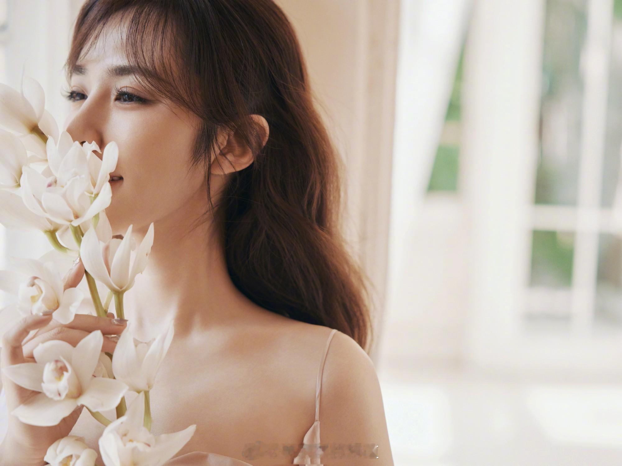 王晓晨唯美白纱生日大片​​​