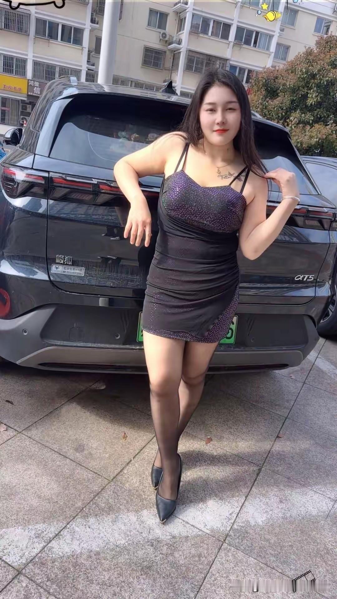 当什么都不期待的时候，反而是一切都变得顺利了，落落大方，好好生活！永远向上的自