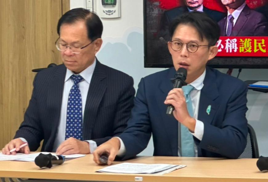 针对赖清德所说“中国实力不到”，民众党黄国昌公然谴责赖清德：井底之蛙！在12月2