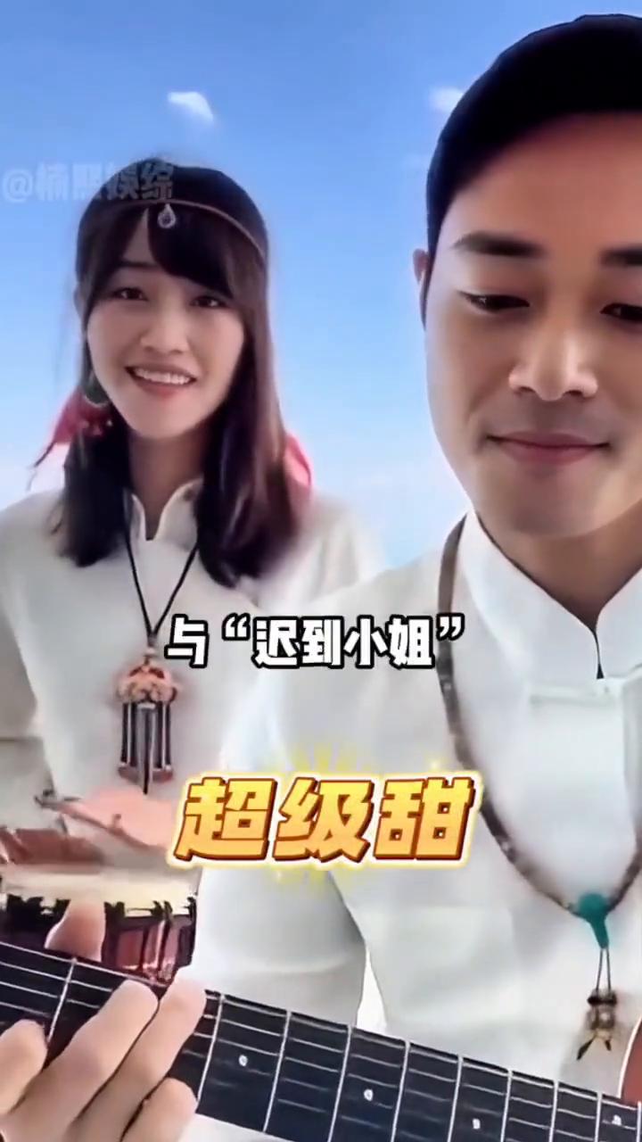 两任女友曹骏。楠熙娱综。曹骏选女友的眼光有多绝？回看他爱过的两个女人，个个亮