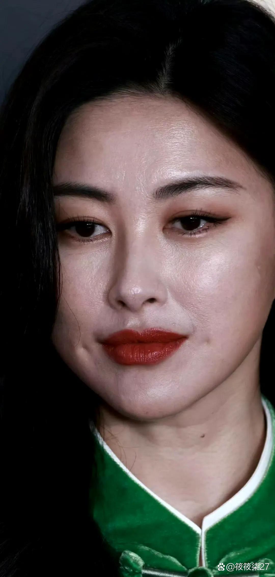 过了四十的朱珠韵味就是不一样