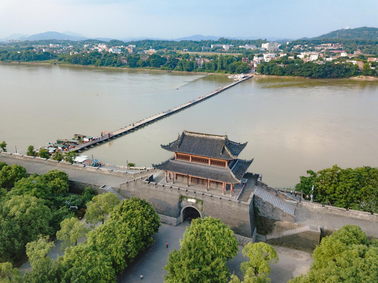 赣州财政收入站稳三百亿！2025年赣州全市一般公共预算收入333.89亿元，