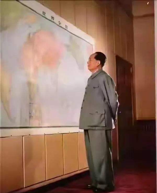 其实很多人根本不懂毛主席时代是如何发展的。总认为那个时候又穷又落后，但是却很少