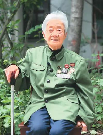 王清珍（1936年-2023年10月27日），出生于湖北武汉汉口，原为中国人民志