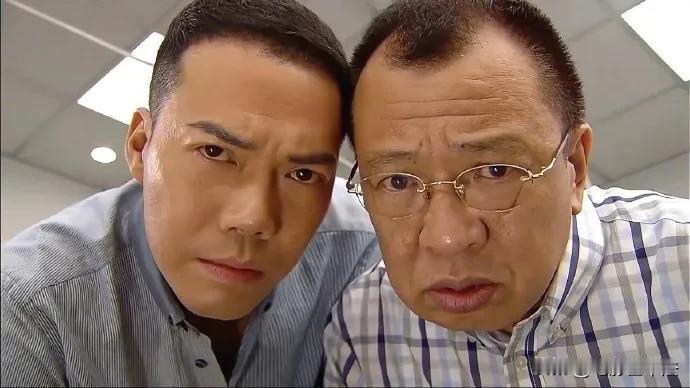 许绍雄这一批香港老演员,光说名字,不知道是谁,但一看照片就惊觉,原来是他啊,瞬间