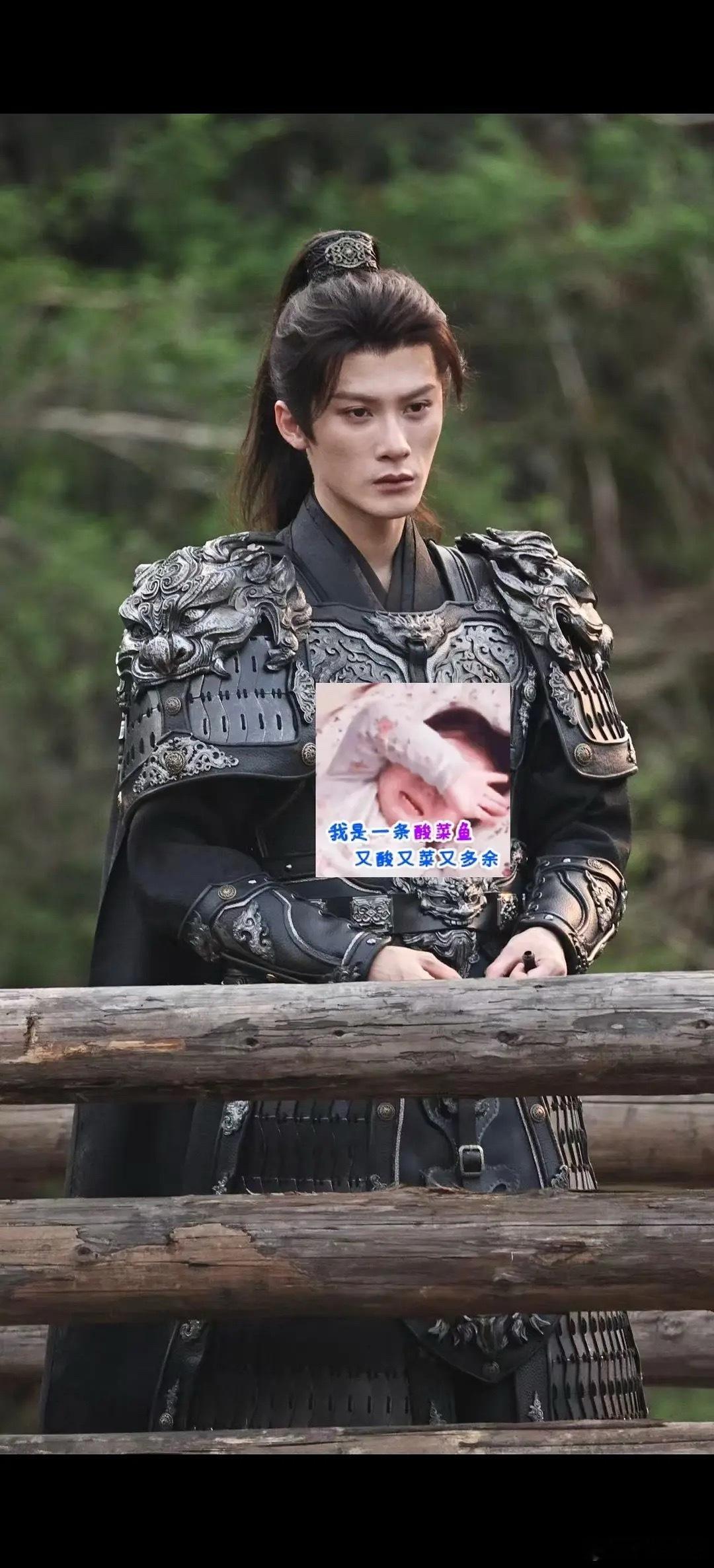 他怎么瘦成这样了，脸颊都凹陷了，横店的风水这么养人吗