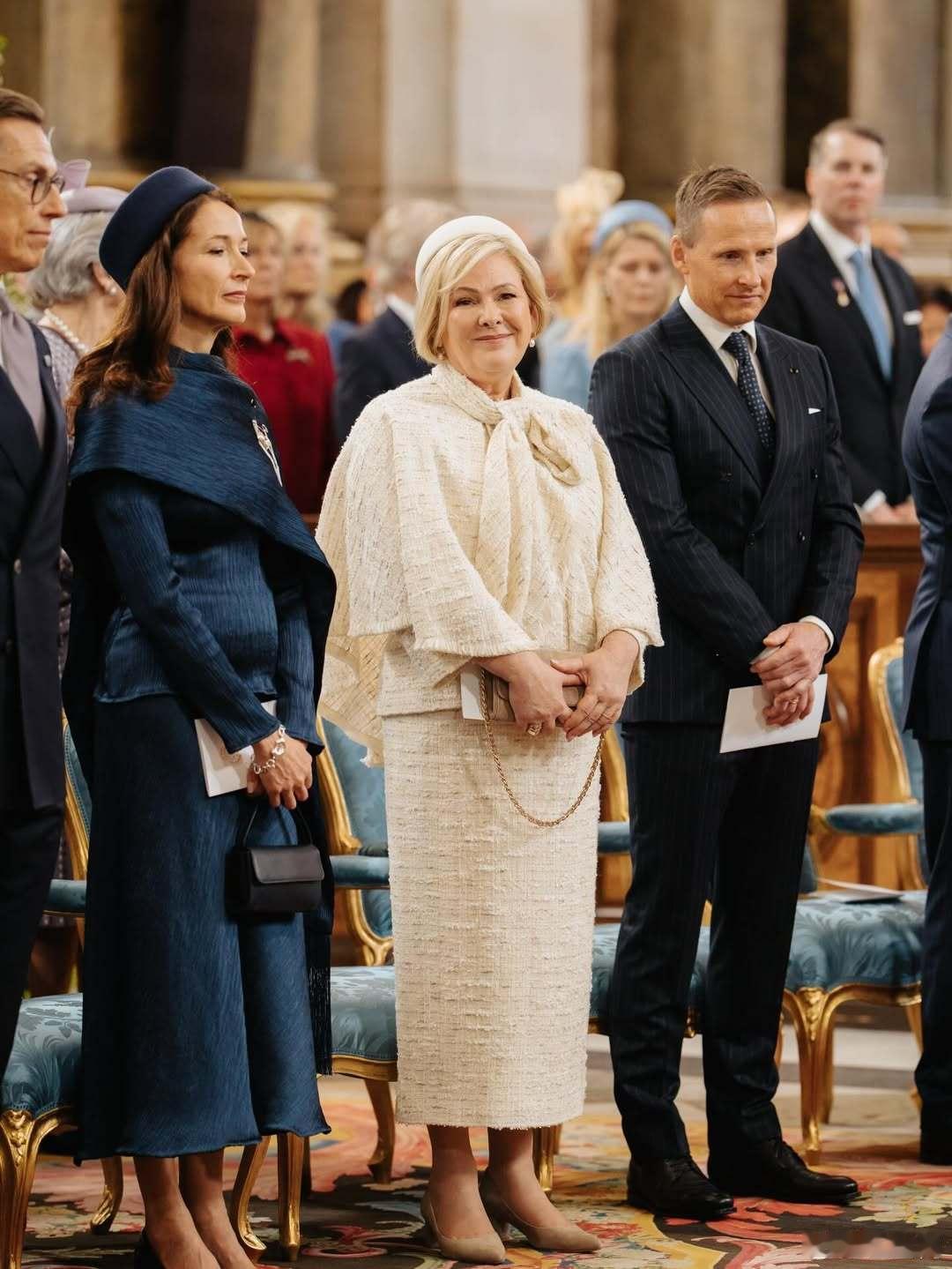 瑞典王室🇸🇪4月30日，外国王室成员们在王宫教堂出席卡尔十六世·古斯塔夫国