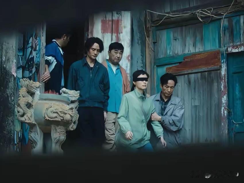 《交锋》国安局这四个人，谁的嫌疑最大？蒋在珍在安全屋对魏广进说：你最好祈祷院
