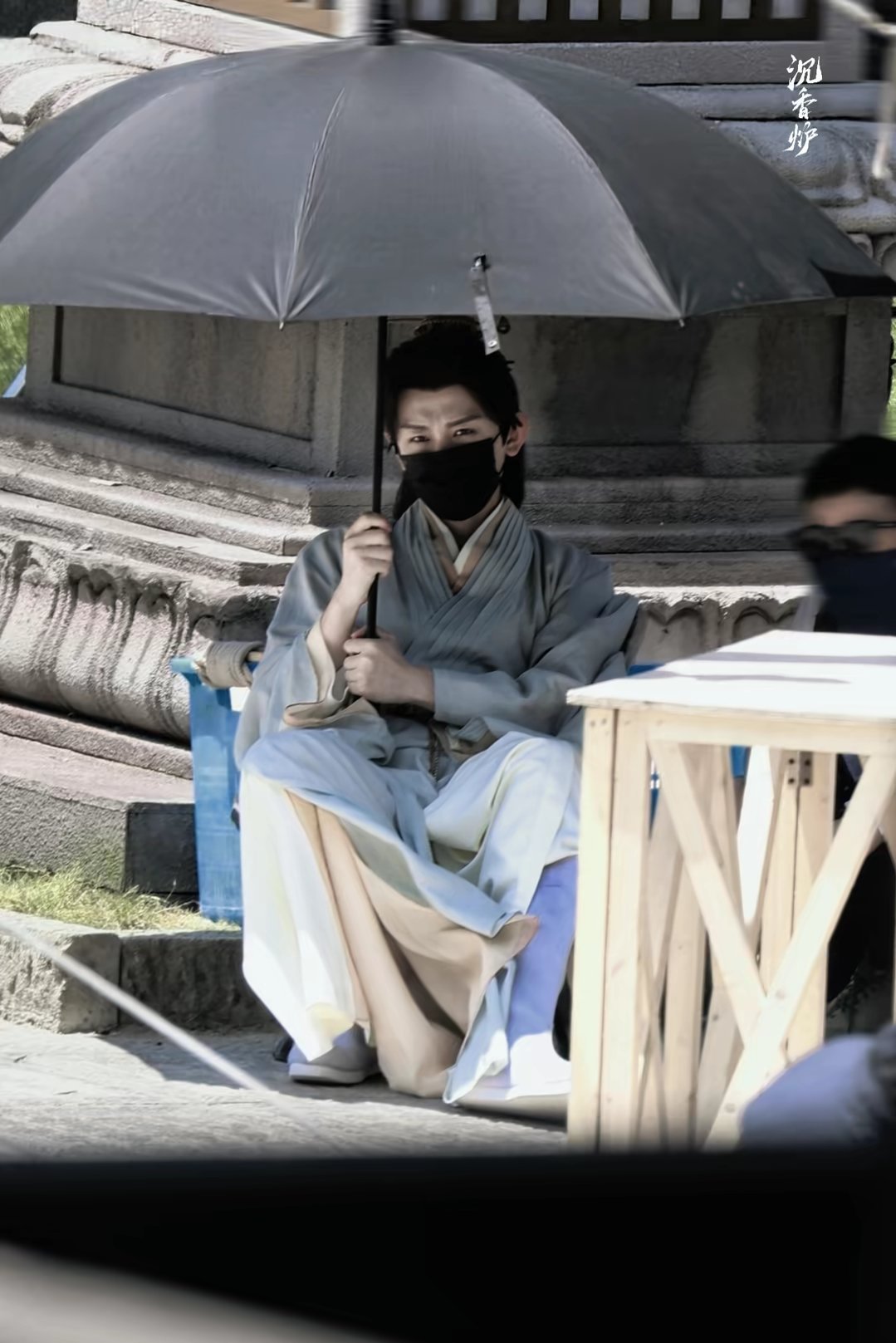 成毅两京十五日cy成毅朱瞻基成毅你身上有种安静的力量，不疾不徐地按照自己的节奏前
