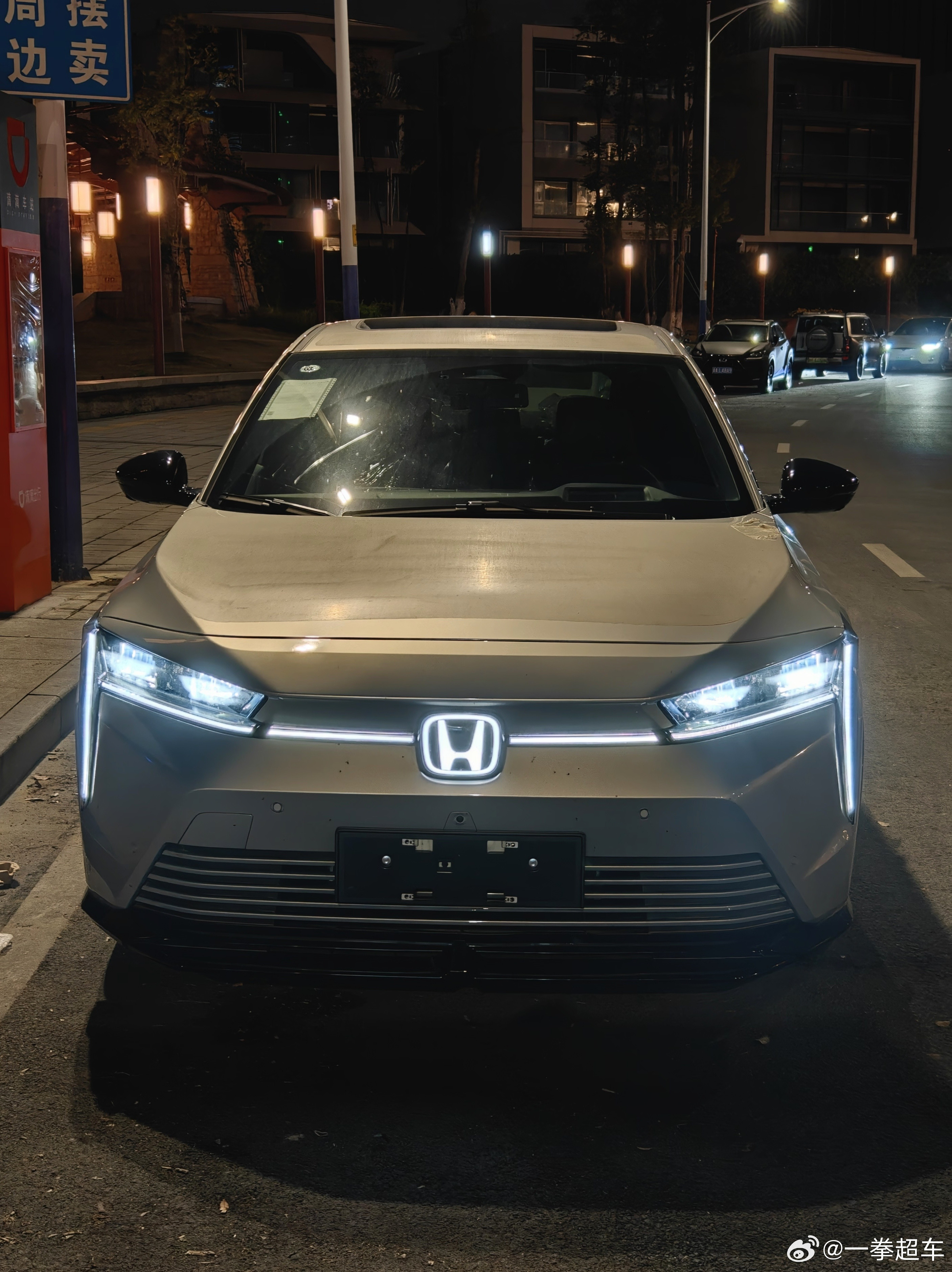 开了一百多公里猎光，不得不吹一下这九万多落地的性价比之王。之前我已经写过这车的评