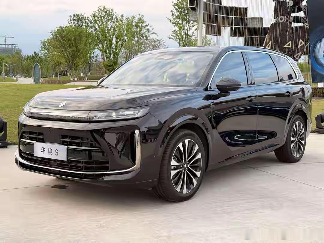 【华境S：15万级的大六座SUV】上汽通用五菱与华为合作的首款旗舰SUV——华境