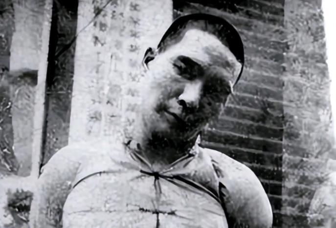 1950年，重庆一买菜大妈认出了国民党特务！1950年十月的一天清晨，重