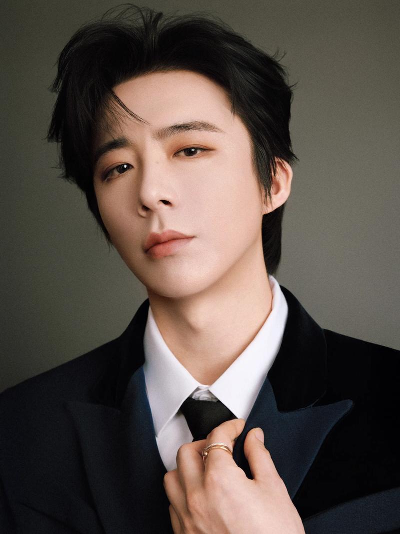 为什么刘宇宁说演员一拍完戏、杀青之后就会特别开心。他说，演员进组的流程其实是