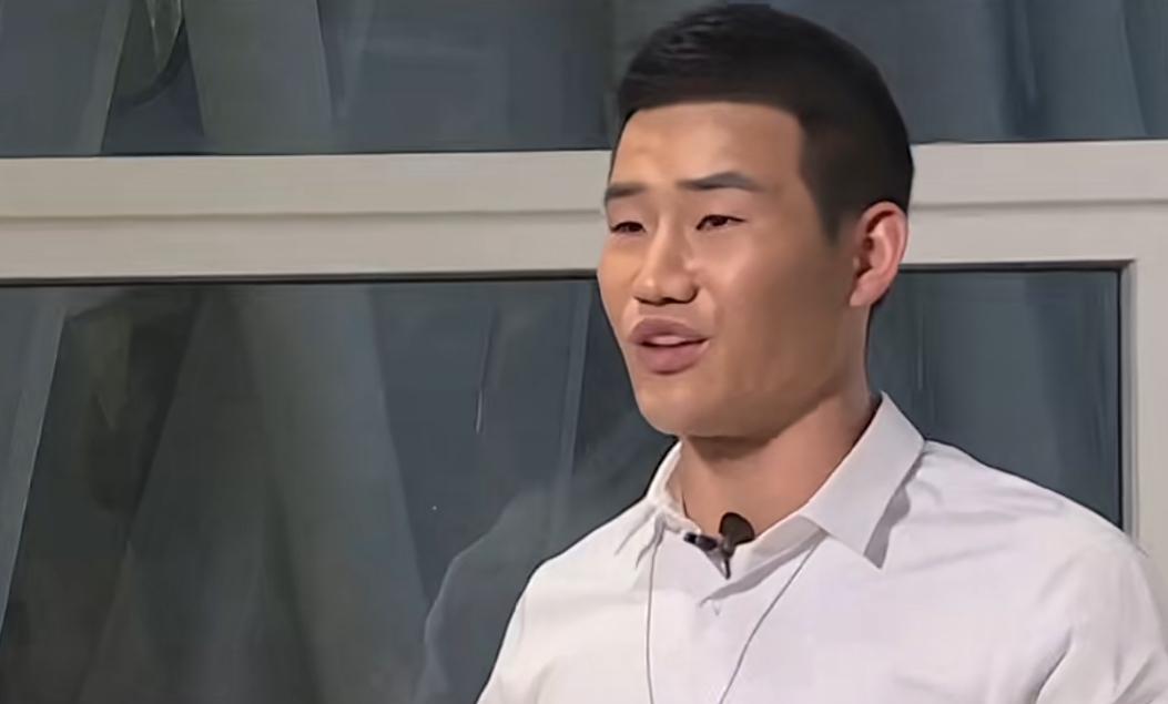 谢孟伟没跑路，也没借钱。法院判的是带货没保量，400万本金加1000万违约金，