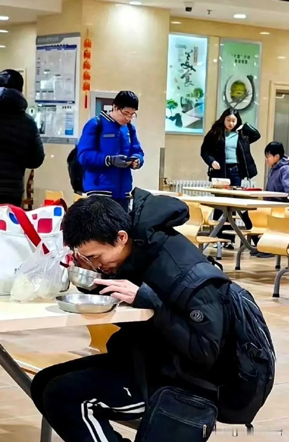 天才就要这样吗？如果天才这样，何必做天才，只有专研一门学问，其他的人生精彩都忽略