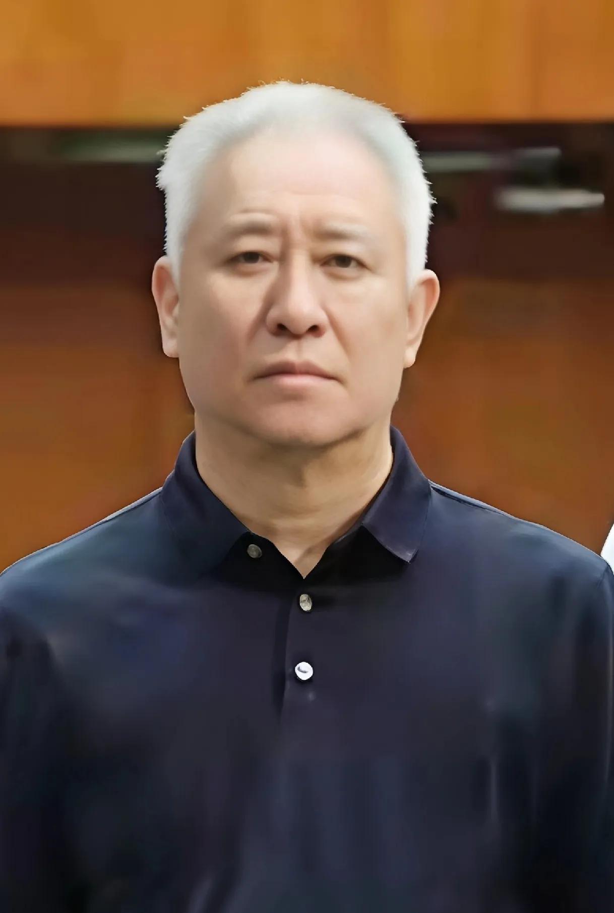 昨天晚上不关心事实要闻的媳妇突然问我，这许家印被判无期徒刑了，会被送到哪所监狱服