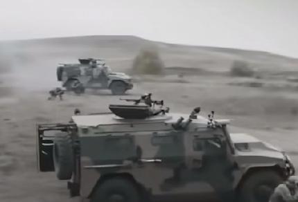 红军城的美国雇佣兵不停被俄军给处决，根本没有一点回旋的余地。俄罗斯就是要让其他北