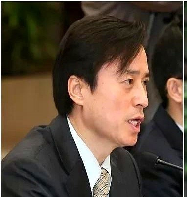 尹锡悦被要求调查，身体问题真玄乎韩国政坛的大佬们，身体好