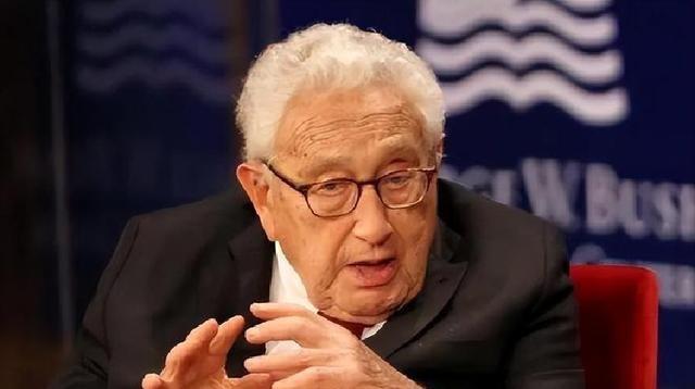 基辛格提醒中国：千万别相信这3个国家，他们都是白眼狼，不信看看。前国务卿基辛格曾