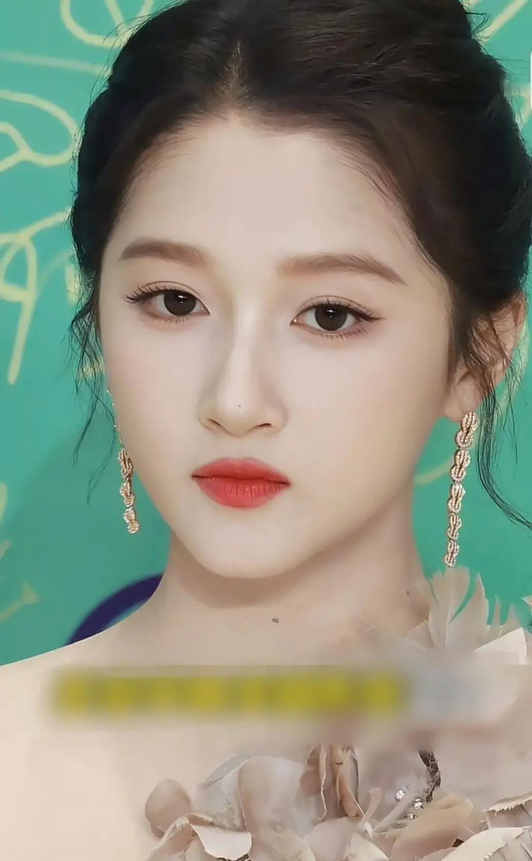 关晓彤硬刚黑粉！法院已立案她这次真不忍了。北京互联网法院刚收下关晓彤工作室