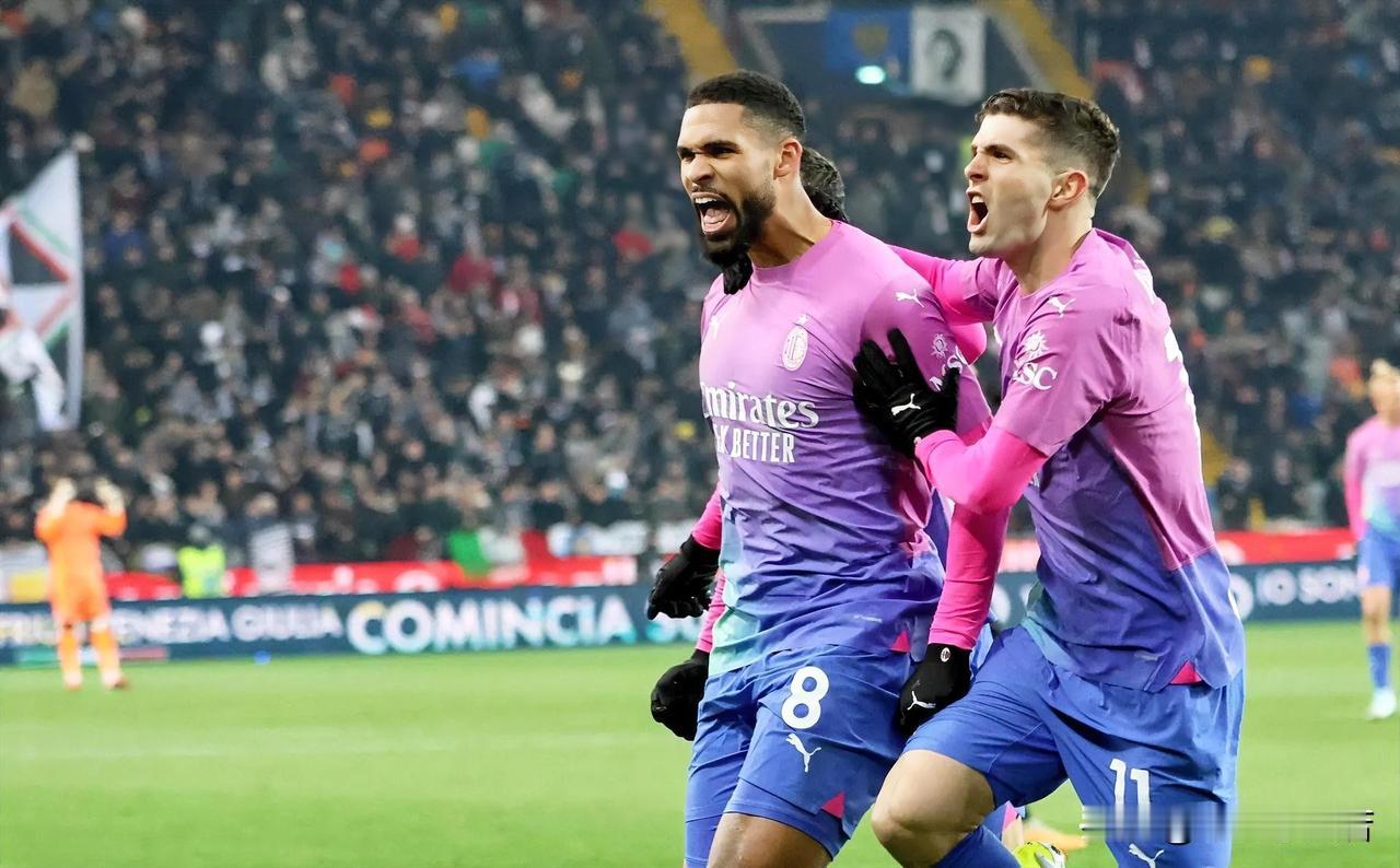 奇克！英超阿斯顿维拉俱乐部正在与米兰沟通奇克转会的可能性，阿斯顿维拉俱乐部中场卡