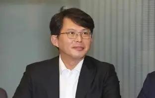 就在今天，台“民众党主席”黄国昌发表声明，9月22日，针对中美高峰会谈9月2