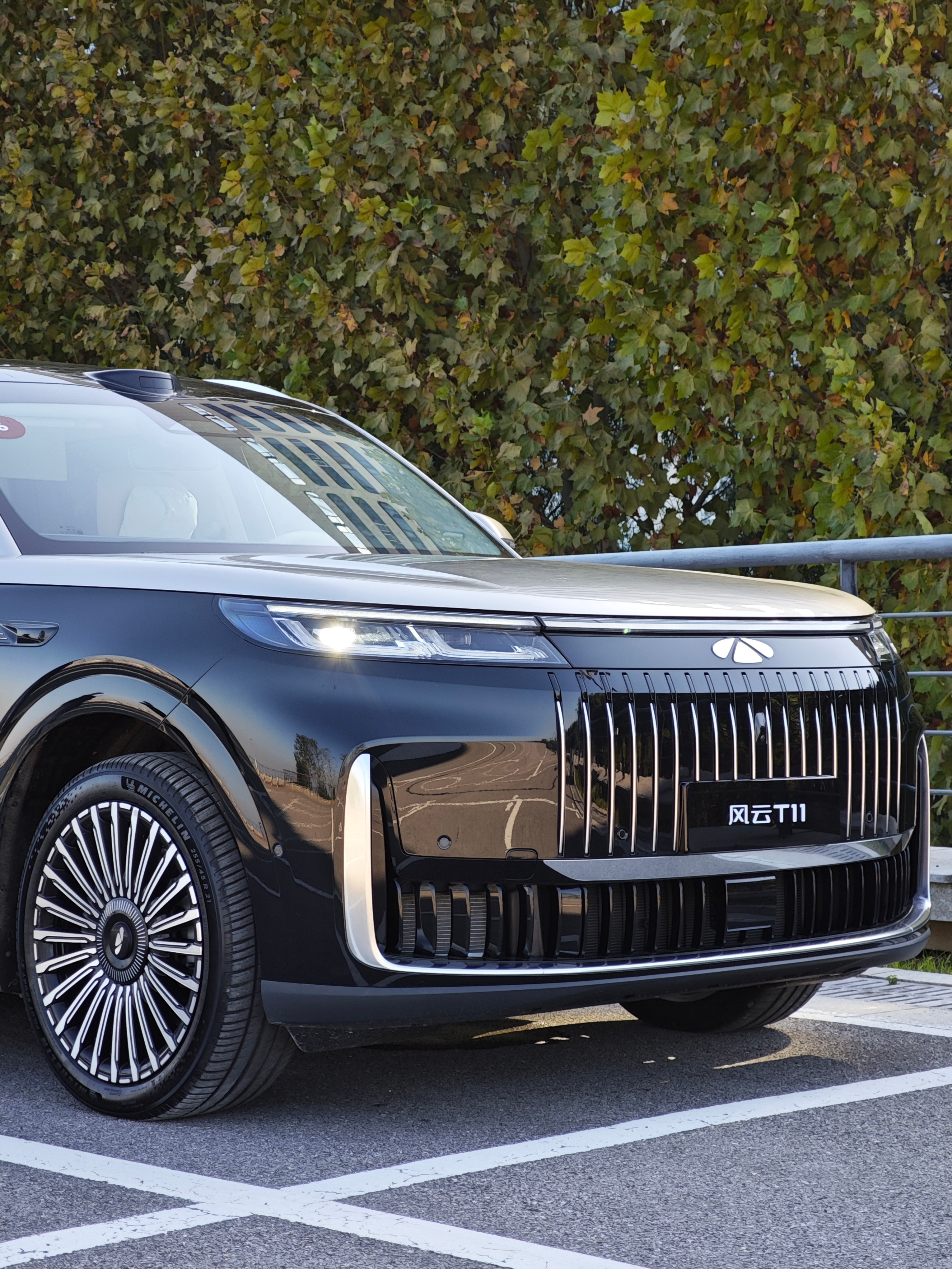 这个尺寸级别，20万价格，风云T11的驾乘感受真是断档的级别，除了一个和风云a9