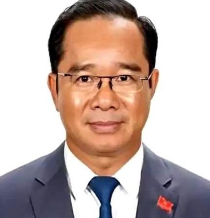 在中日对峙的今天，一位越南教授公开对中国发出评价，中国之所以能够与美国一较高下并